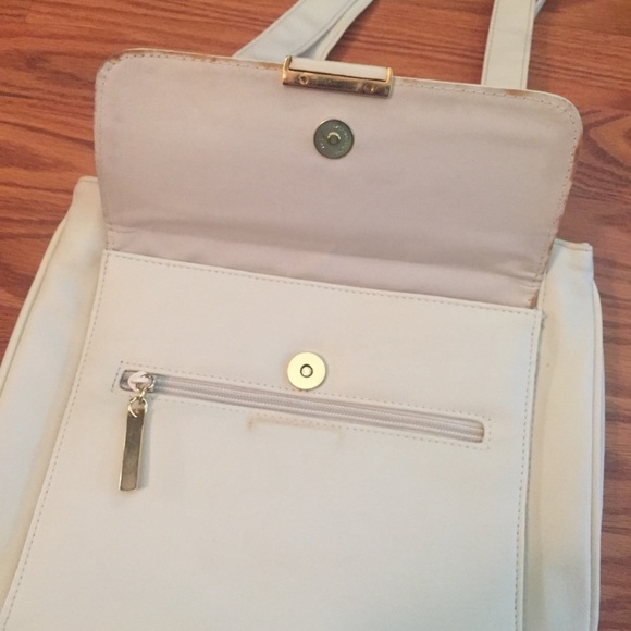 Vintage 80’s 90’s Square Shaped Off White Cream Purse - Picture 6 of 7